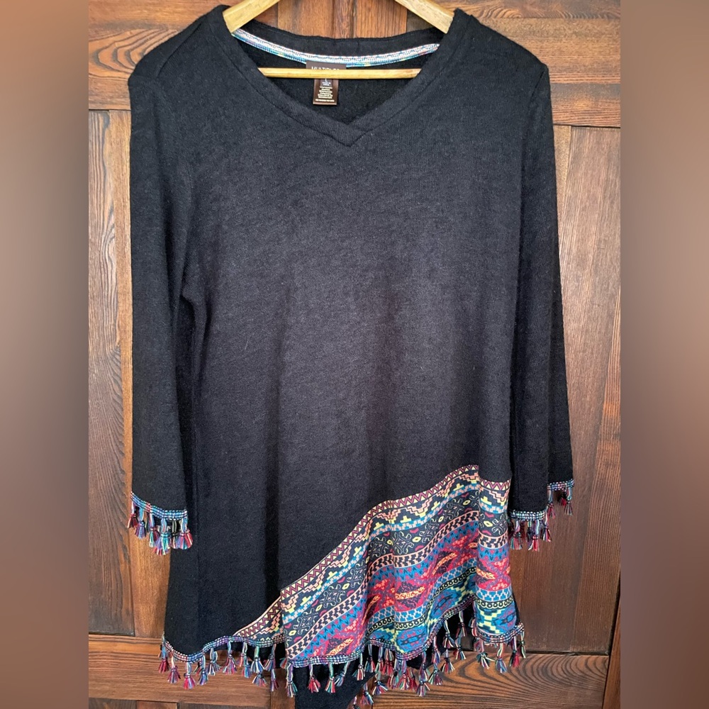Multiples Women’s Size Large ‘Poncho Style’ Long Sleeve Fringed Shirt